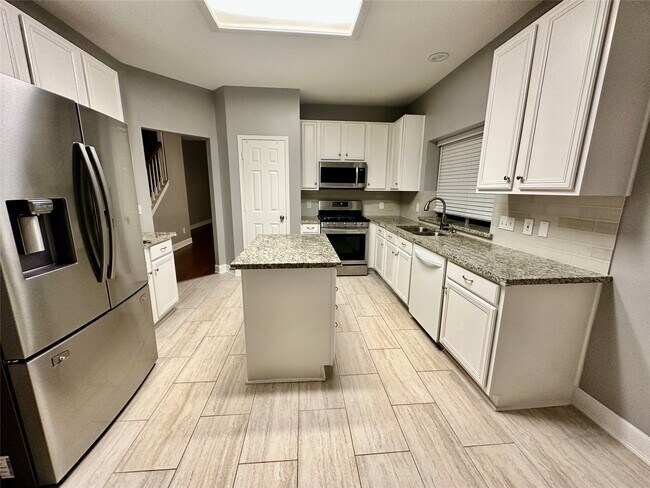 Building Photo - 9327 Restover Ln