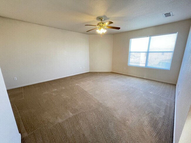 Building Photo - 4-Bedroom House for Rent in Killeen