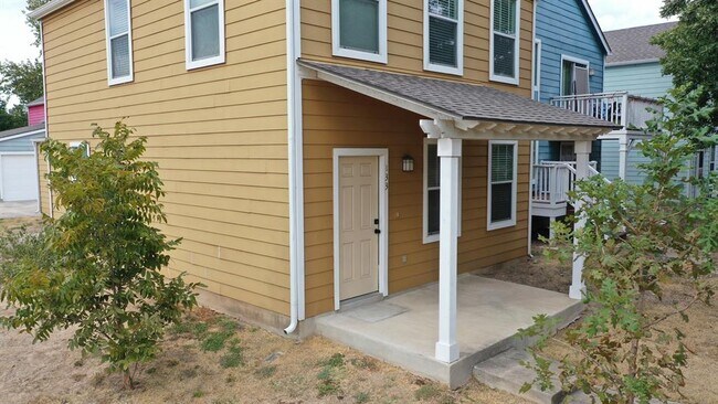 Building Photo - 133 Rush Haven