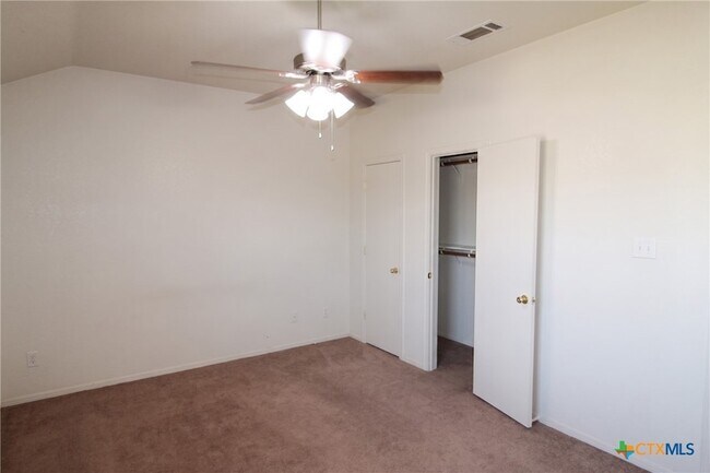 Building Photo - 2915 Sunflower Trail