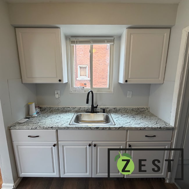 Building Photo - OPEN HOUSE- 3/27! 4PM-430PM! WELCOME HOME!