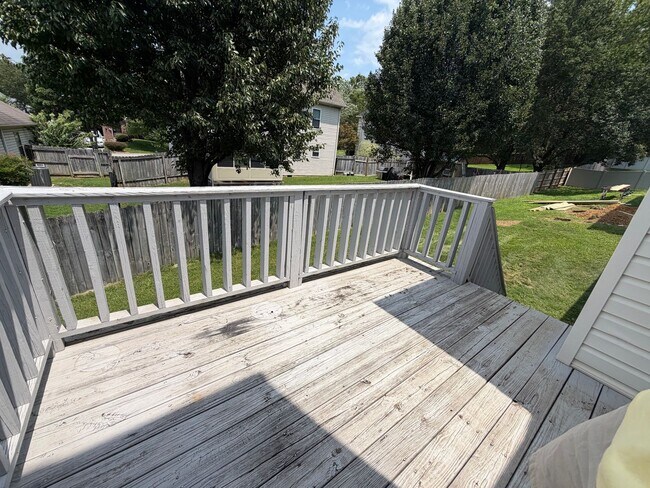 Building Photo - 10025 Highgate Cir
