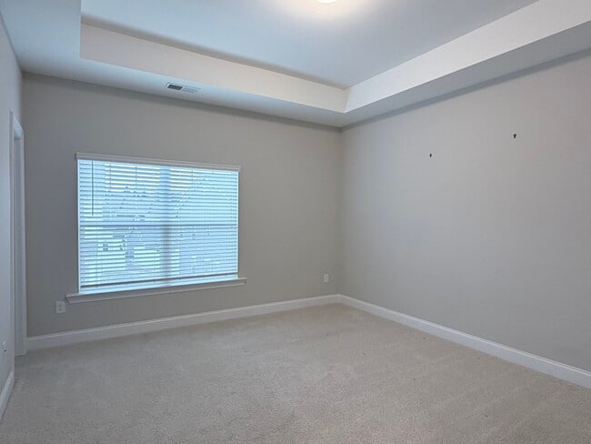 Building Photo - 57 Walnut Springs Dr