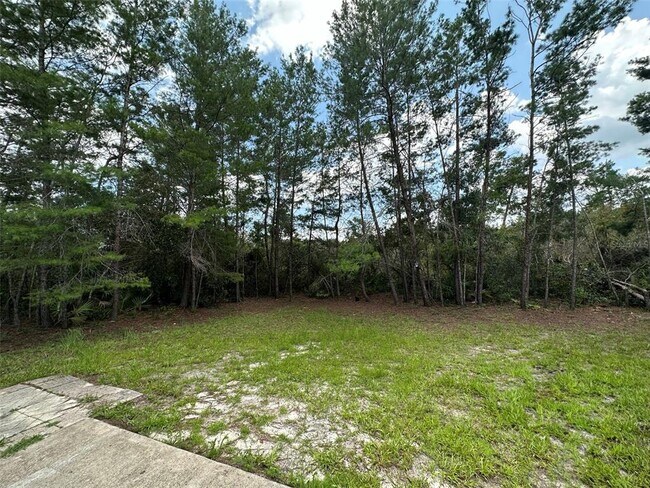 Building Photo - 1230 Silverdale St