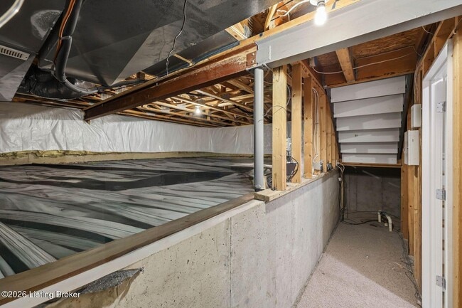 Building Photo - 4029 Orchard Lake Dr