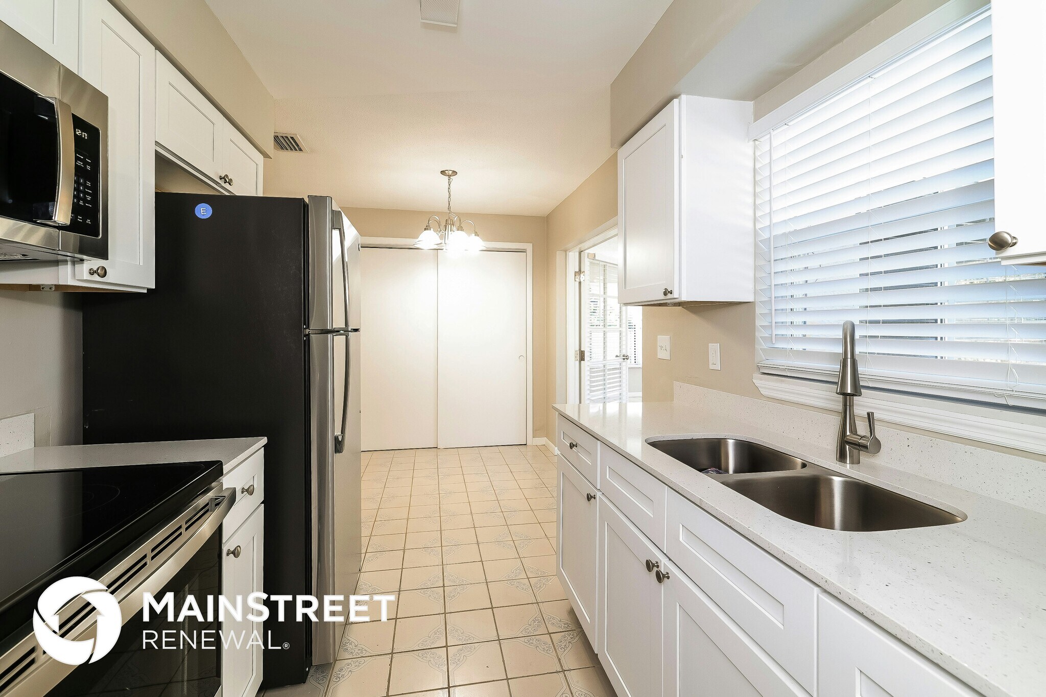 Building Photo - 4243 Cynthia St