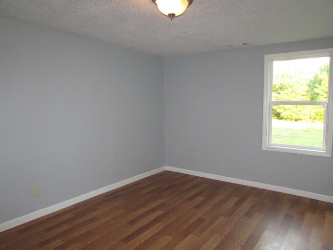 Building Photo - 4363 Ellis Way NW