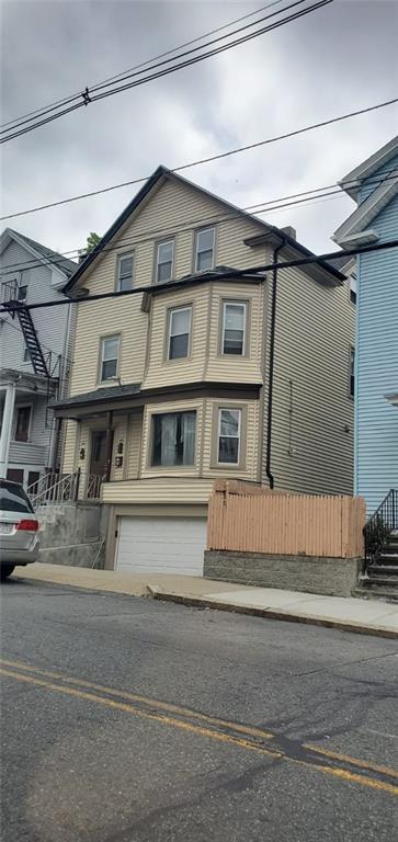 Primary Photo - 642 Chalkstone Ave