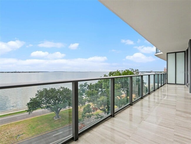 Building Photo - 3101 Bayshore Blvd