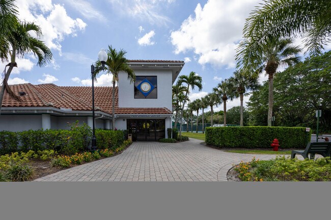 Building Photo - 108 Harbour Pointe Way