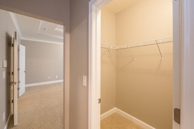 Building Photo - 3633 Ashcroft Bend