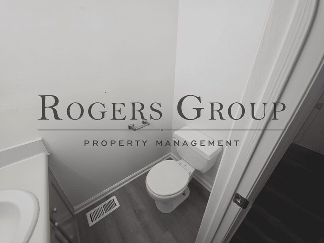 Building Photo - #450 - 228-230 Wilmington Ave Duplex