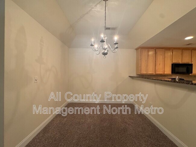 Building Photo - 2325 Chimney Cottage Cir NE