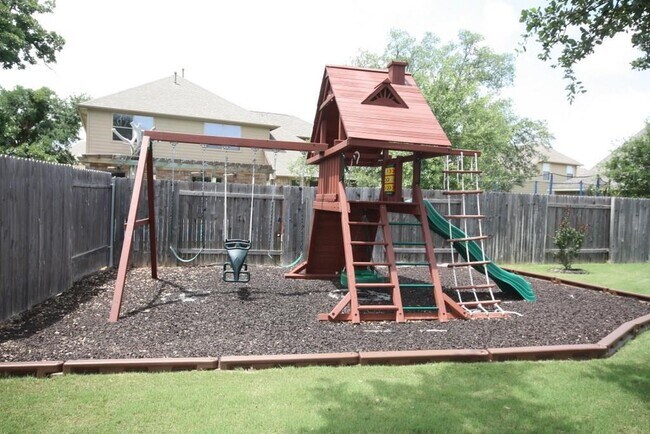 Building Photo - 2839 Nolina Ln