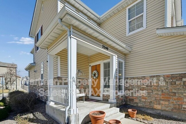 Building Photo - 2240 Whale Point