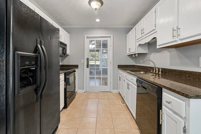 Building Photo - 6858 St Julian Way