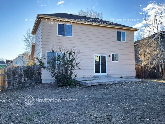 Building Photo - 874 Descendant Dr