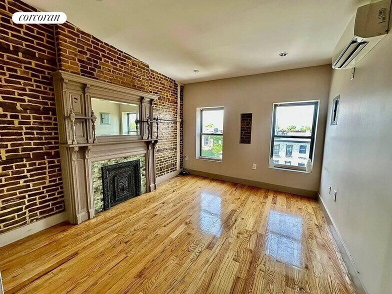 Primary Photo - 57 Halsey St