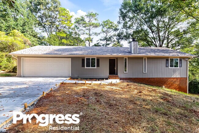 Building Photo - 632 Country Club Dr