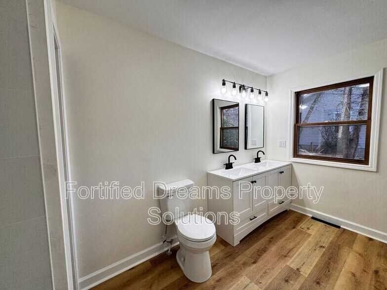 Building Photo - 94 Camp Branch Rd