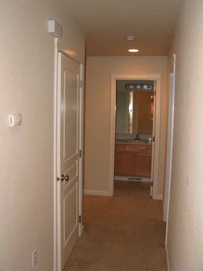Building Photo - 5373 Snowflake St SE
