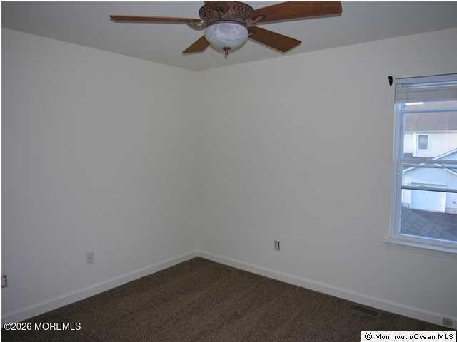 Building Photo - 29 Blue Heron Ln