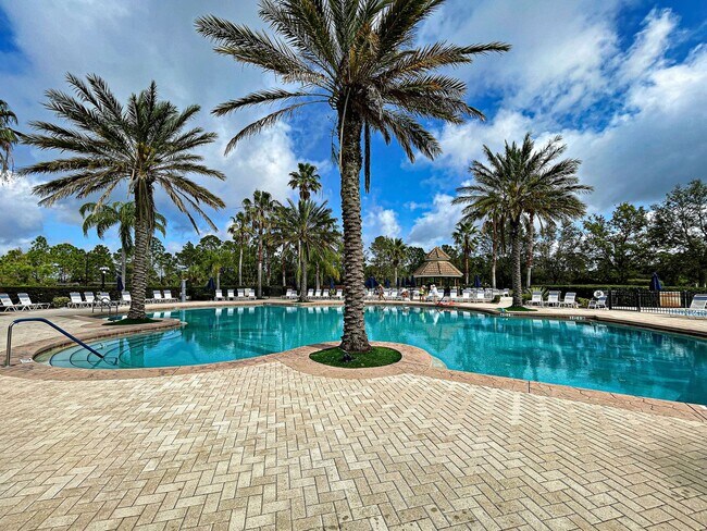 Building Photo - Stoneybrook at Venice; 4bd/2ba home