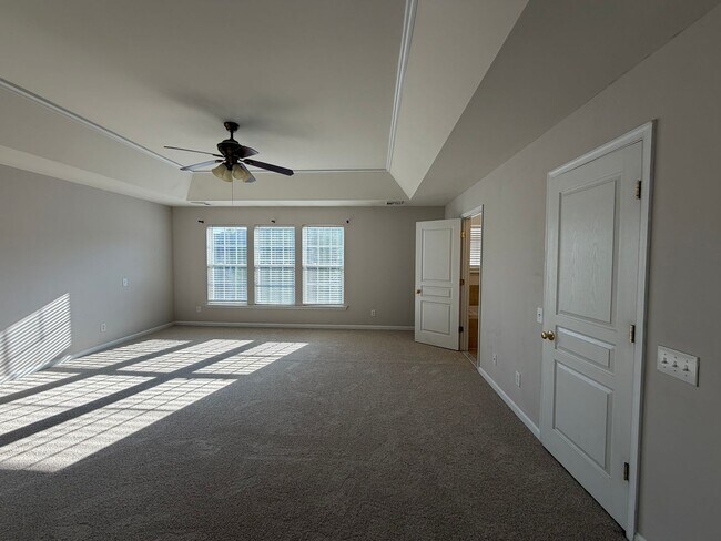 Building Photo - 1108 Harding Cir