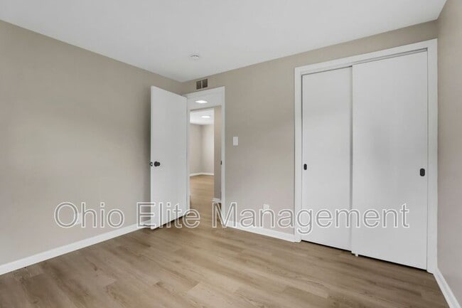 Building Photo - 1037 Binns Blvd