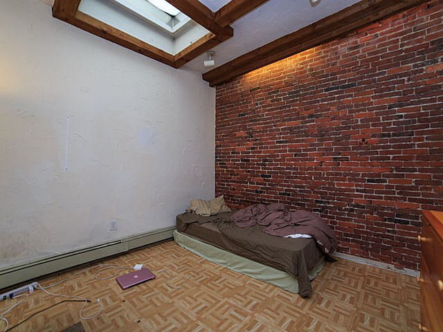 Building Photo - 29 St Mary's St