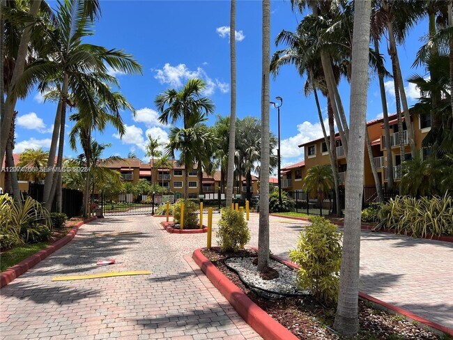 Building Photo - 15600 SW 80th St