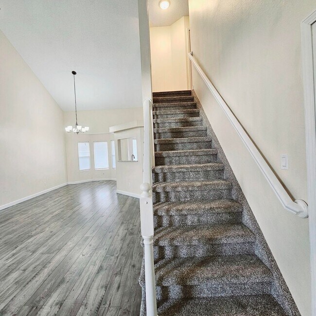 Building Photo - 8224 Horn Run Rd