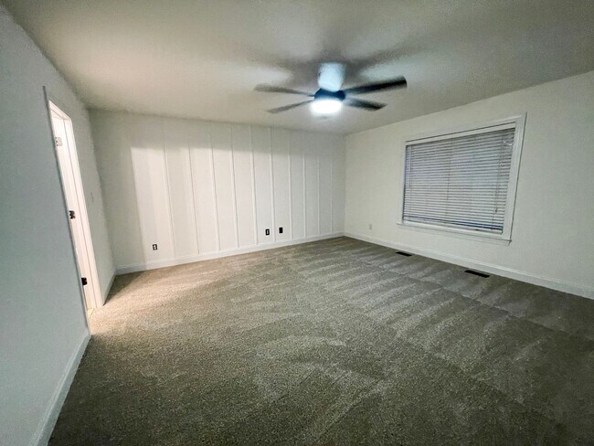 Building Photo - 282 Braddock Dr