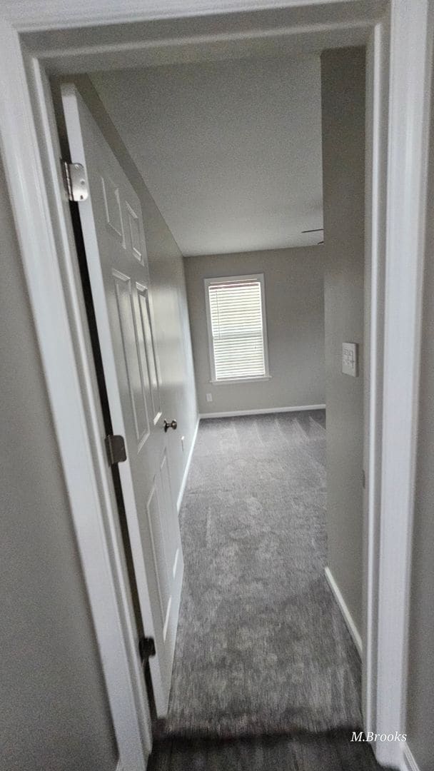 Building Photo - Country living but conveniently located in Kingsgate S/D in North Lowndes County near Moody AFB.