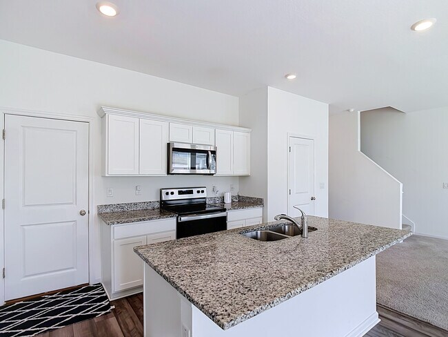 Building Photo - 35544 Shade Fern Ln
