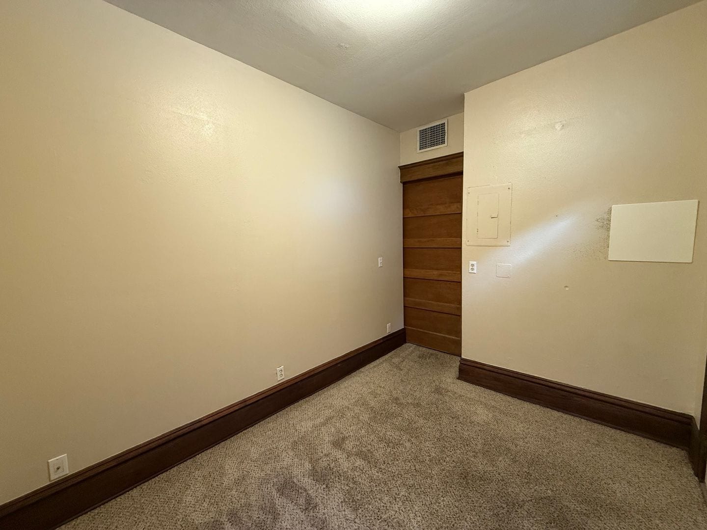 Building Photo - 1210 E Colfax Ave