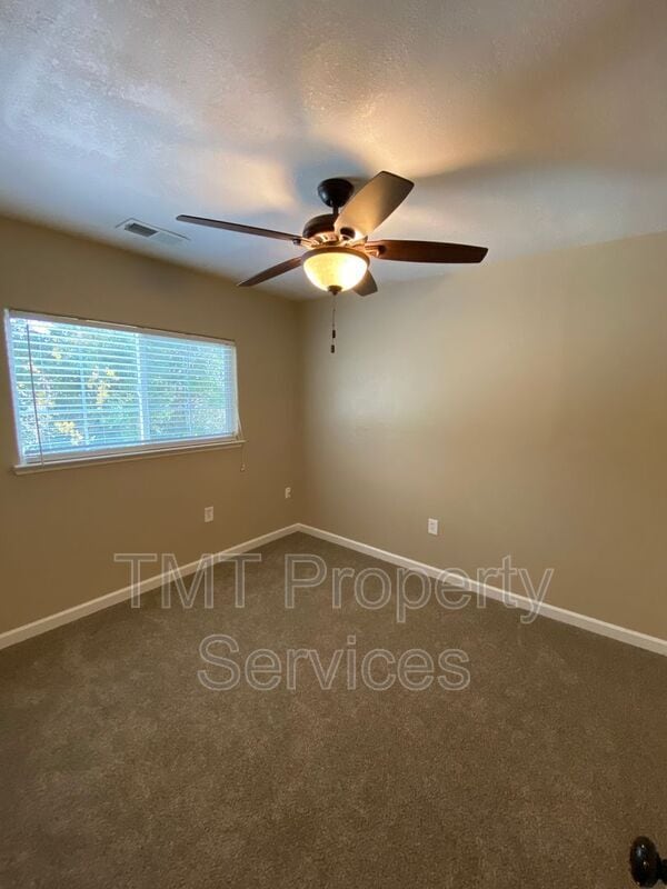 Building Photo - 10087 Emerald Grove Dr