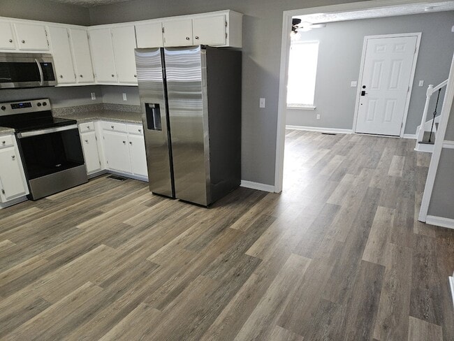 Building Photo - 124 Wolverine Trail