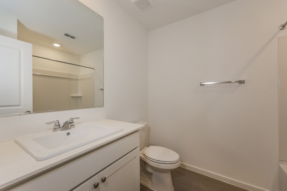 Building Photo - 1611 Sparrow Hawk Rd