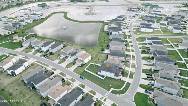 Building Photo - 27 Flintlock Ln
