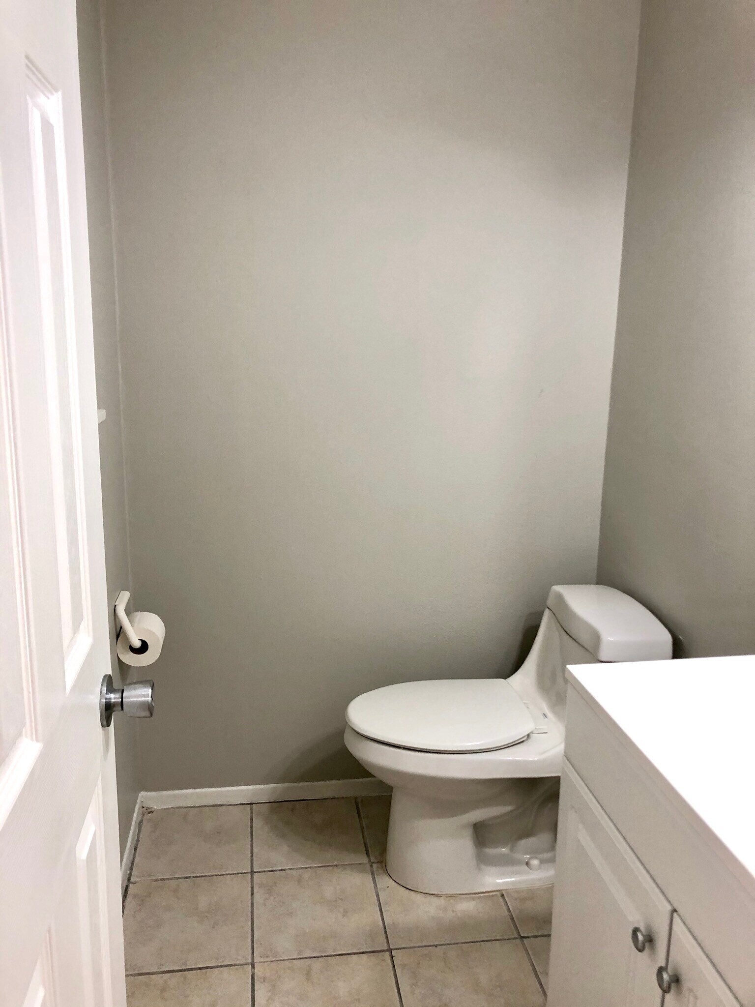 Master half bath - 343 Huntington Dr