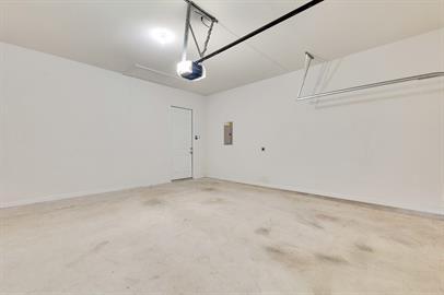 Building Photo - 9937 Comely Bnd