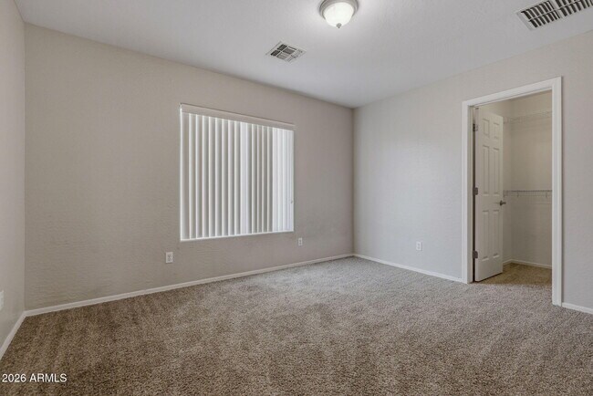 Building Photo - 9444 W Hubbell St