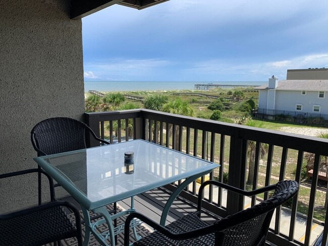 Building Photo - Oceanfront Long-Term Rental at Sand Dollar...