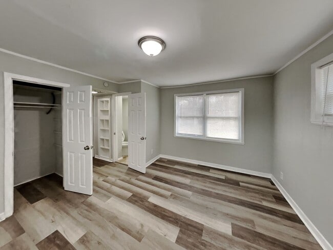 Building Photo - 3BR/1.5BA Home in Jacksonville FL w/ Spacious Yard