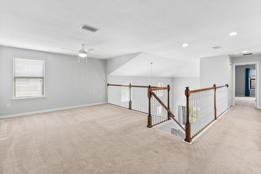 Building Photo - 5129 Bay Isle Cir
