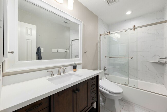 Building Photo - 26 Cinnamon Teal Pl