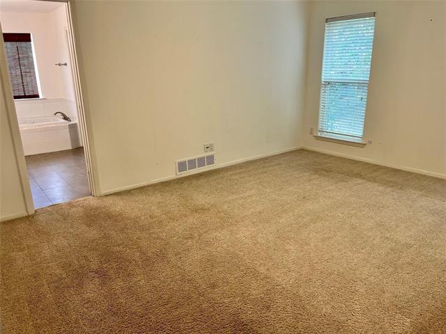 Building Photo - 1827 Rhinevalley Dr