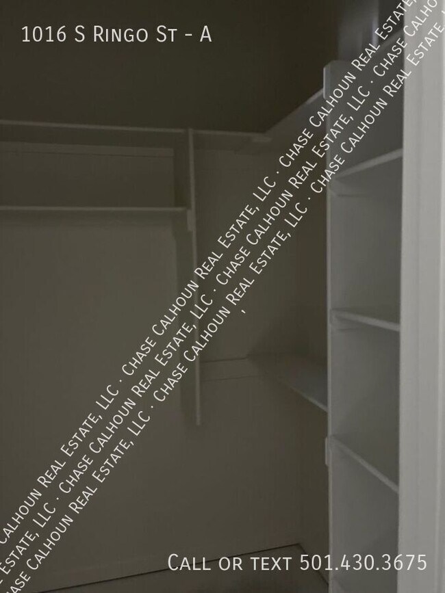 Building Photo - 1016 S Ringo St