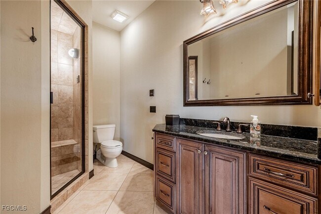 Building Photo - 12611 Apopka Ct